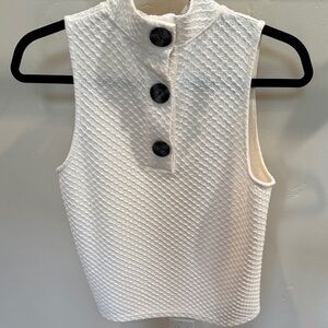 Elegant Sleeveless Textured Tank Top in Cream